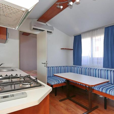 Poolside Mobile Home Torrette Eksteriør billede