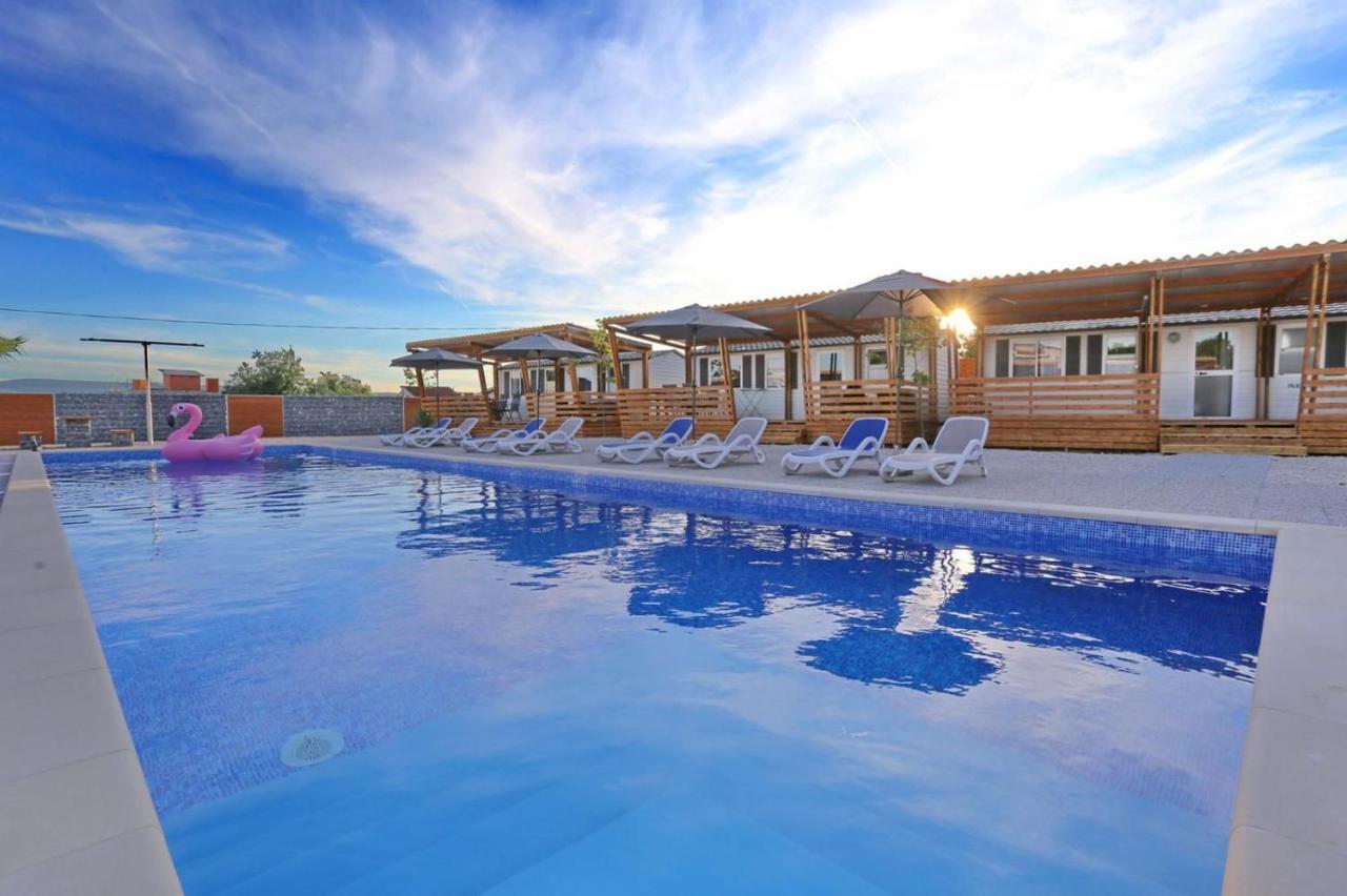 Poolside Mobile Home Torrette Eksteriør billede