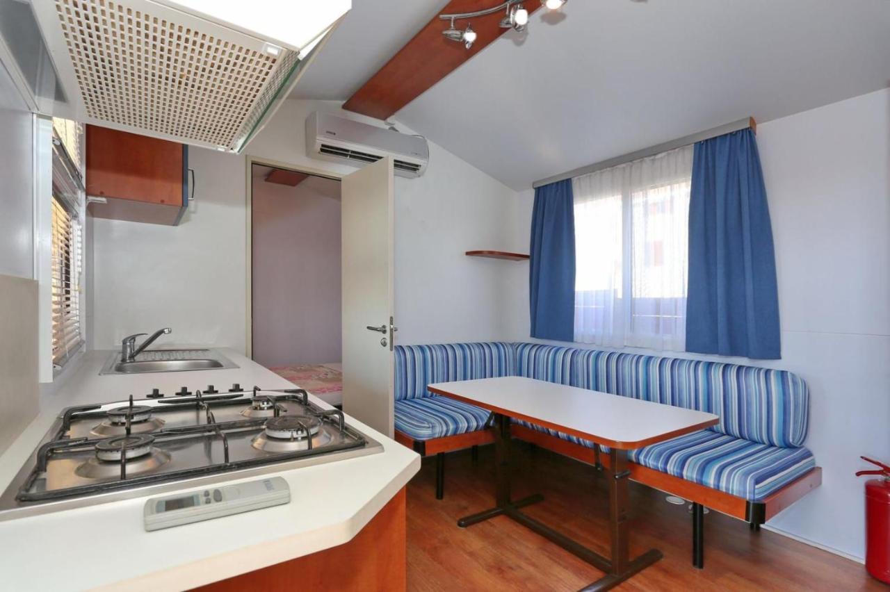 Poolside Mobile Home Torrette Eksteriør billede
