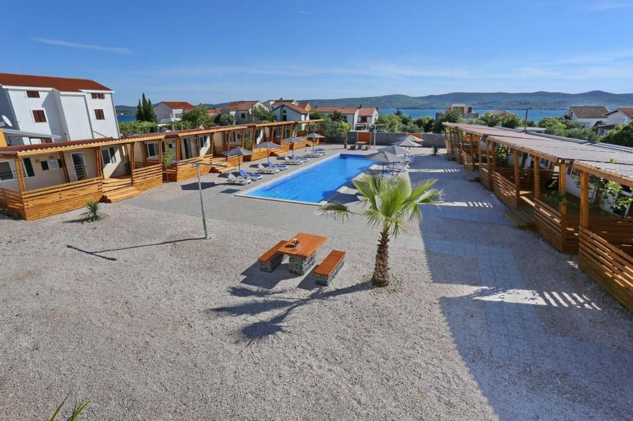 Poolside Mobile Home Torrette Eksteriør billede