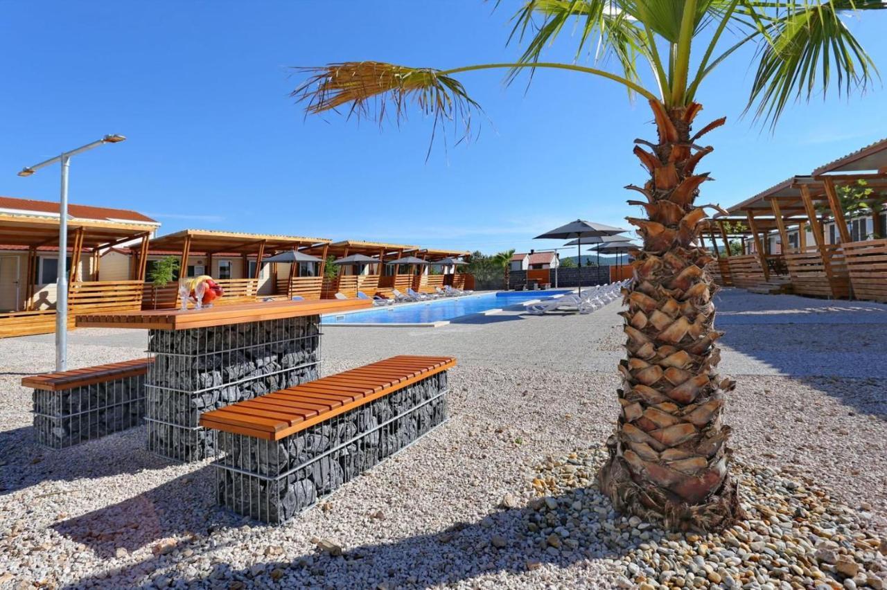Poolside Mobile Home Torrette Eksteriør billede